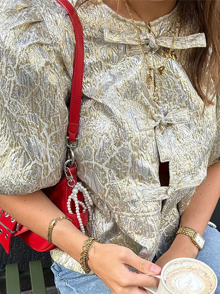Sienna Dames Blouse | Gouden Glans, Chic Vetersluiting 4