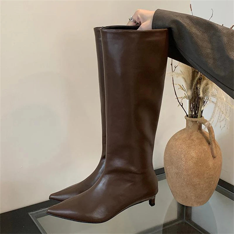 Hanne Dames Schoenen | Elegante Puntige Neus, Comfortabel voor Herfst en Winter 5