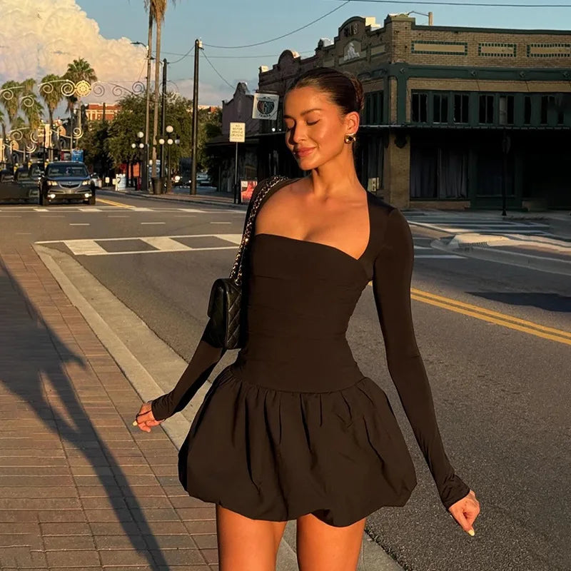Livia Damesjurk Zomer | A-Lijn, Cut-Out Rugloze Mini Jurk 1