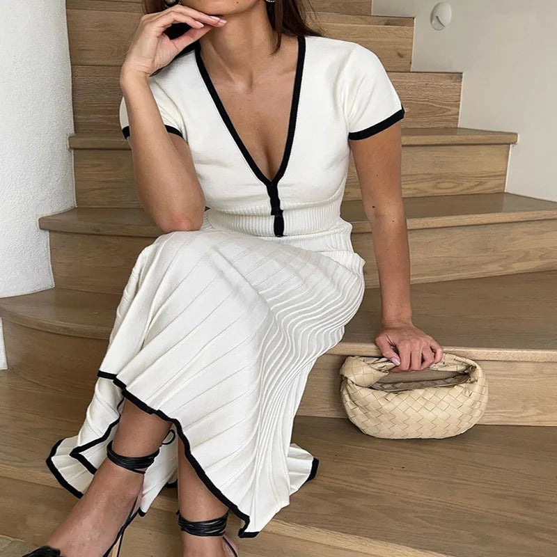 Zomer Rokpak | Elegante V-Neck Crop Top en Geplooide Lange Rok-2