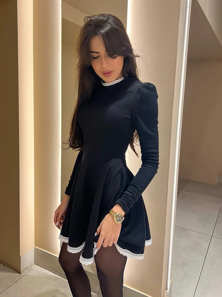 Sophie Dames Mini Jurk | Splice Kant, Elegant en Stijlvol voor Feestelijke Kleding 4