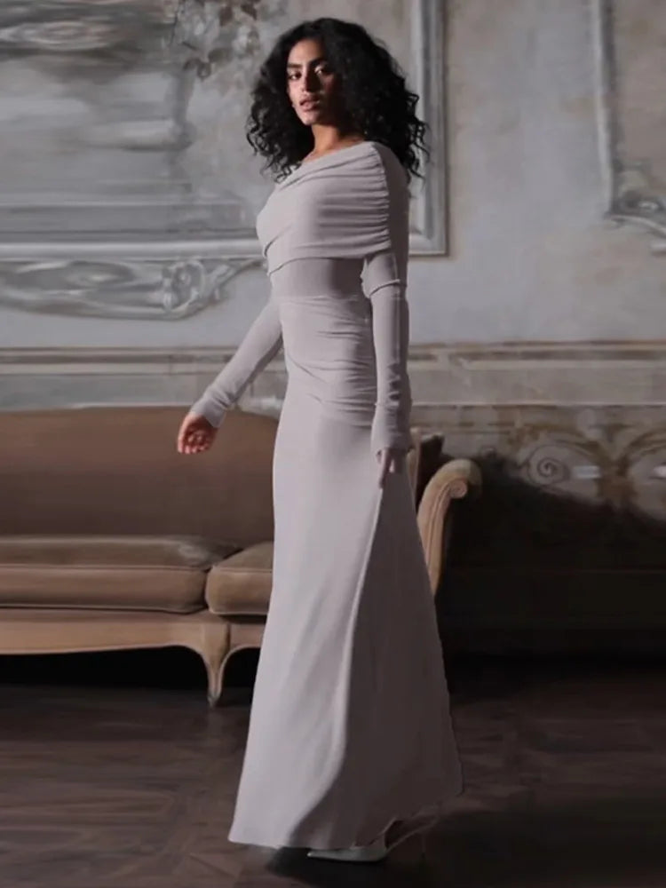 Nira Zwarte Lange Jurk Dames | Elegante O-Hals, Ruched Ontwerp, Lange Mouwen 3