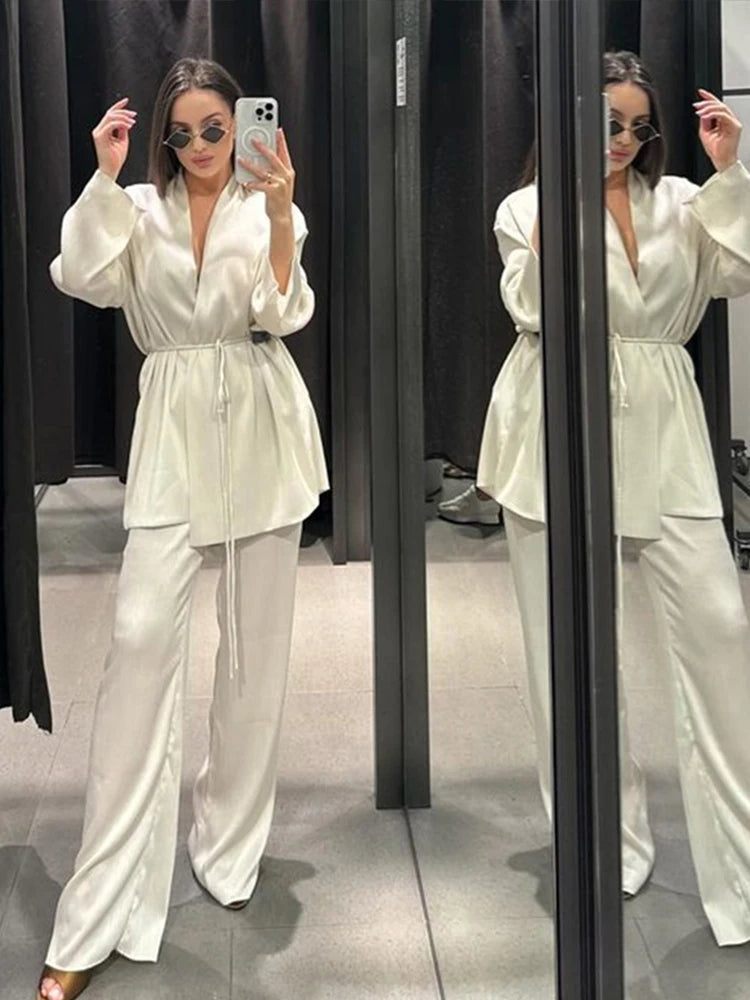 Fina Two Piece Set Dames | Luxe Satijnen Outfit, Elegante Top en Broek 3